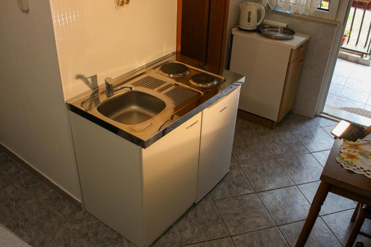 M&r Spadina Vodice