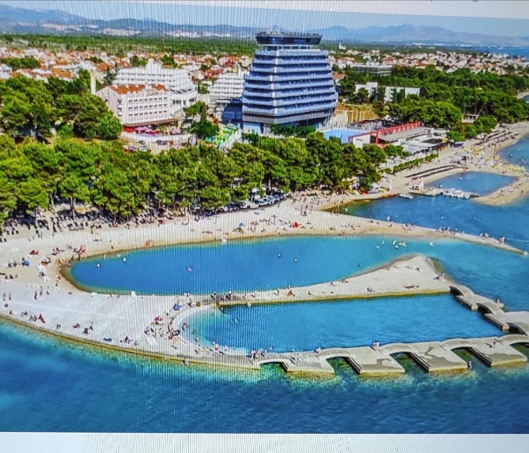 Apartment M&r Spadina Vodice